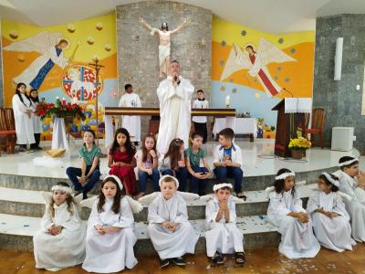 Missa Solene em louvor a Imaculada ConceiÃ§Ã£o em Porto Barreiro teve coroaÃ§Ã£o a Nossa Senhora